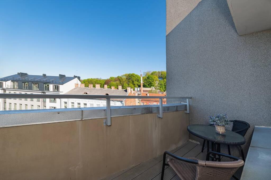 Central 2 Bd Apartment By Hostlovers Kaunas Exterior photo