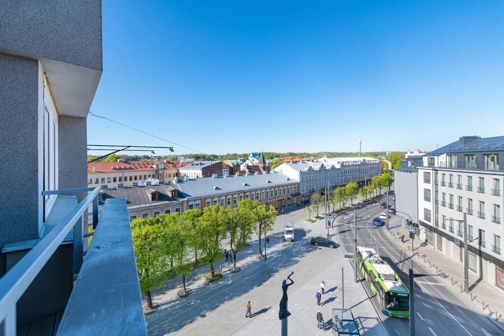 Central 2 Bd Apartment By Hostlovers Kaunas Exterior photo