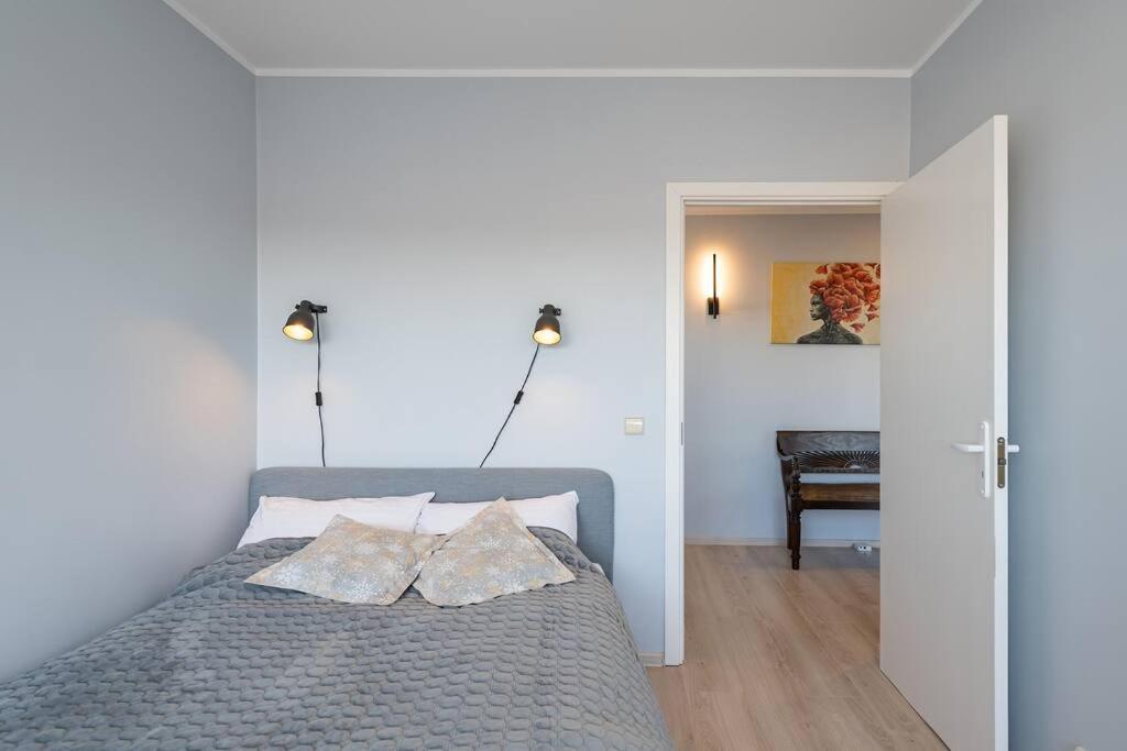 Central 2 Bd Apartment By Hostlovers Kaunas Exterior photo